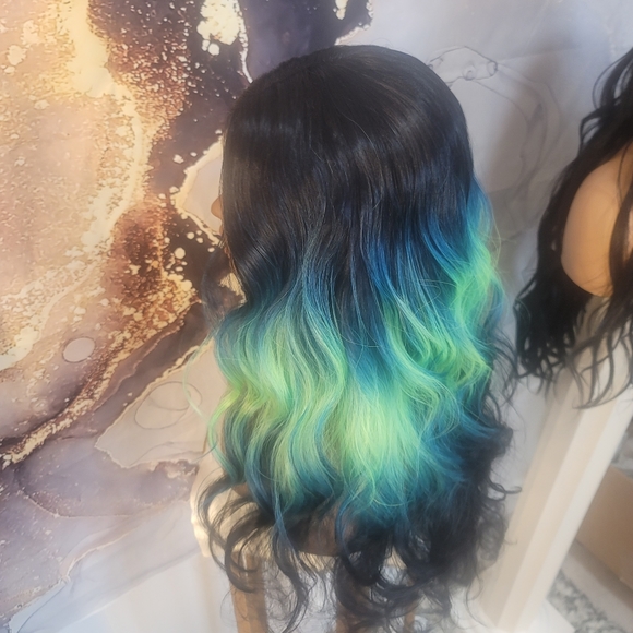 24" electric blast green and yellow lace front - Picture 3 of 8